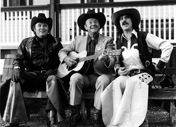 David
                              Clayton Thomas and Wilf Carter with Burton
                              Cummings