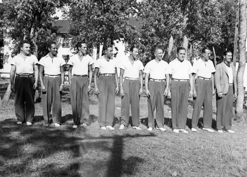 Alf Doe
                              and His Grand Beach Orchestra