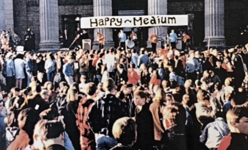 Happy Medium at the March for
                              Millions