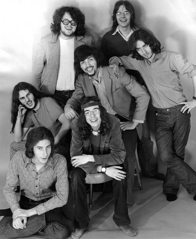 Mojo & The
                              Nighthawks