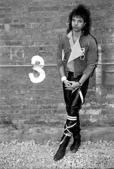 Rolf Peter
                              (aka Nik Rivers)