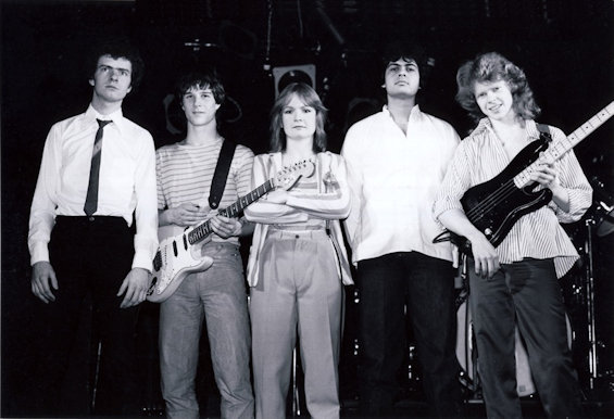 Sally Screw & The Drivers